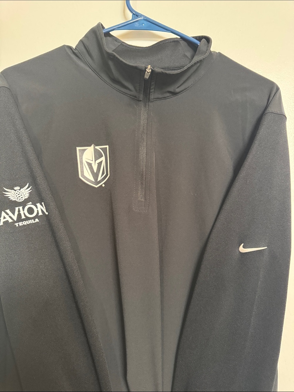Nike Las Vegas Golden Knights Black Pullover with White Avión Tequila Logo - Picture 6 of 8